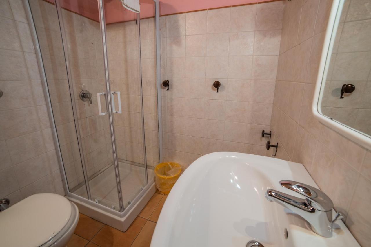 Dimora Fresilia Casa Vacanze أوبي المظهر الخارجي الصورة