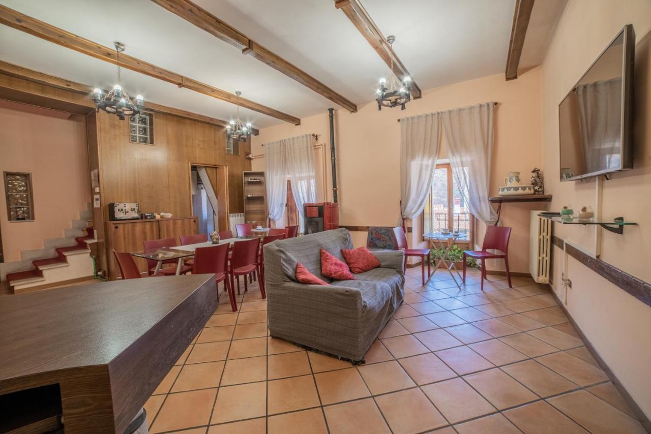Dimora Fresilia Casa Vacanze أوبي المظهر الخارجي الصورة