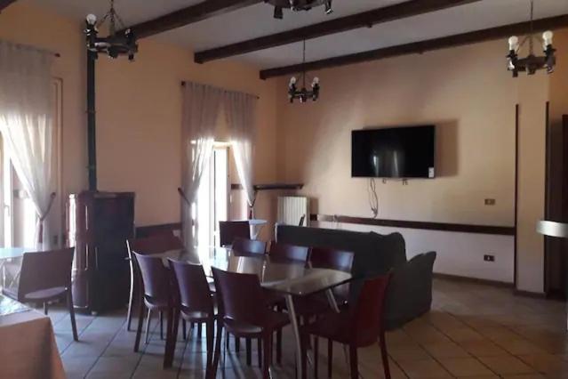 Dimora Fresilia Casa Vacanze أوبي المظهر الخارجي الصورة